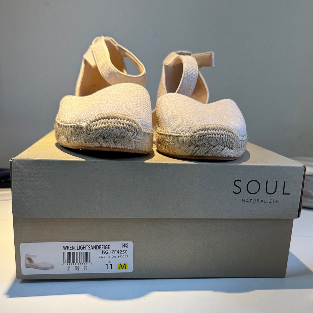 SOUL Naturalizer Wren Espadrille Flats in Light Sand Beige - Picture 6 of 8
